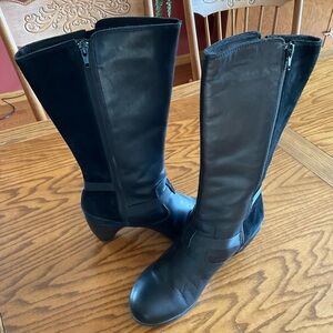 Merrell Black Leather/Suede Harness Knee, Side Zip, Winter Boots, Women’s Sz 9